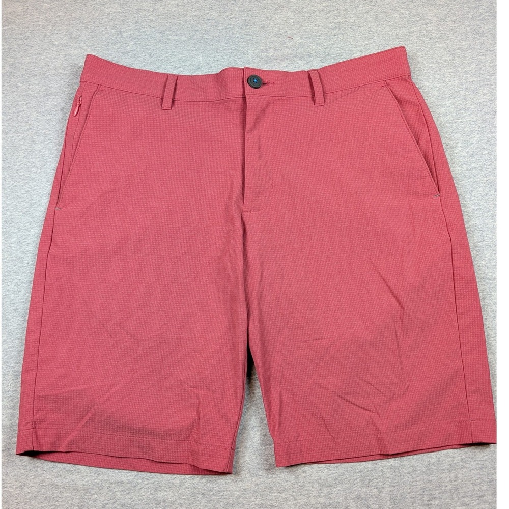 Tommy Bahama Chip Shot Golf Shorts Men 33 Pink Coral 10" Stretch Performance